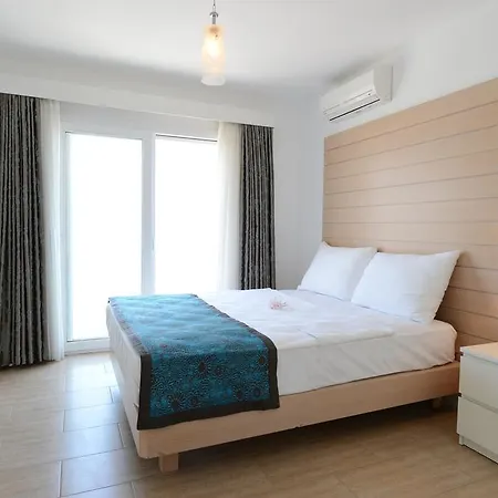 Doria Beach House