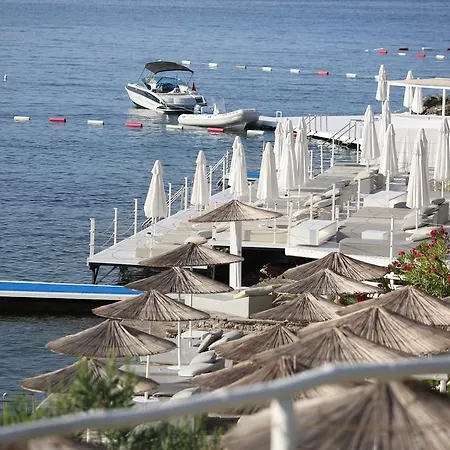 Doria Beach House Apartament *